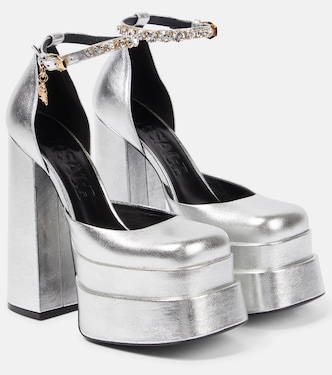 Medusa Aevitas leather platform pumps | Versace