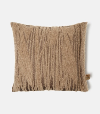 Abibo mohair-blend cushion | The House of Lyria