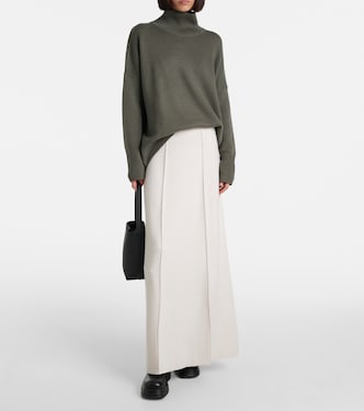 Heidi cashmere turtleneck sweater | Lisa Yang