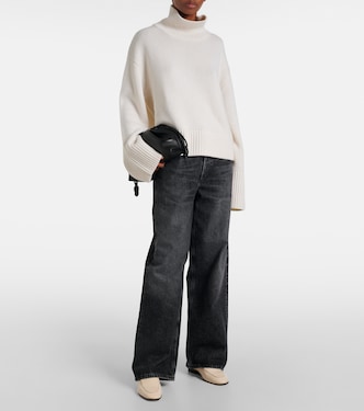 Fleur cashmere turtleneck sweater | Lisa Yang