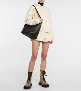 Hoodie Agata aus Lederimitat | The Frankie Shop