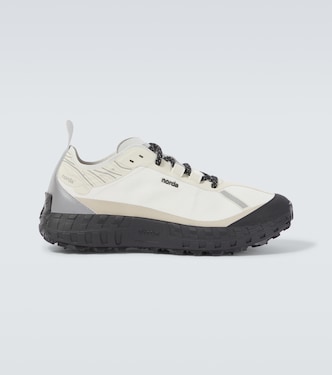 001 running shoes | Norda