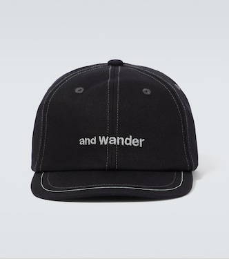 Cappello da baseball in twill con logo | And Wander