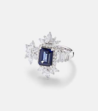 Anello Reign Supreme in oro bianco 18k con diamanti e zaffiro | Yeprem