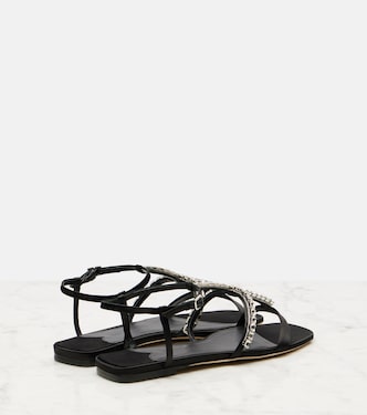 صندل من الساتان مع تزيين Gwyn | Jimmy Choo