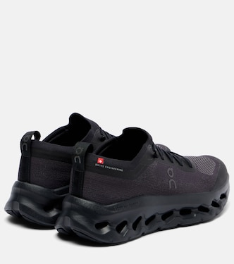 x Zendaya Cloudtilt Moon running shoes | On