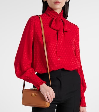 Schultertasche Alltime Mini aus Leder | Valentino Garavani