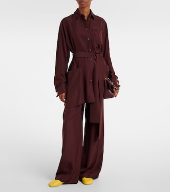 Pantaloni regular in seta con pince | Loewe