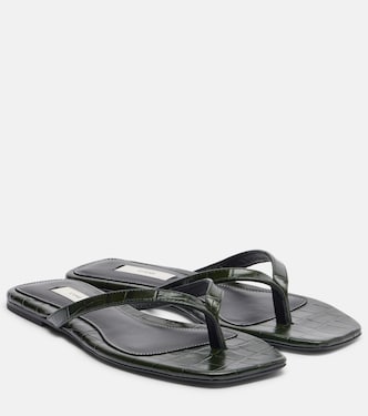 Croc-effect leather thong sandals | Toteme