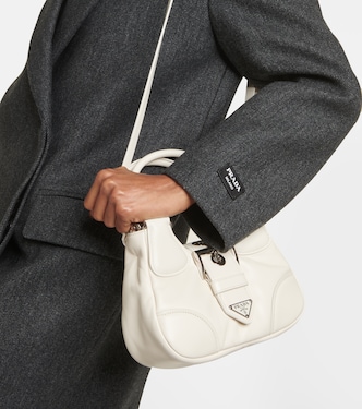 Schultertasche Moon Small aus Leder | Prada