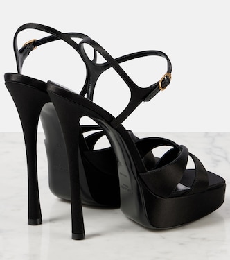 Sandali Debbie 110 in raso con plateau | Saint Laurent
