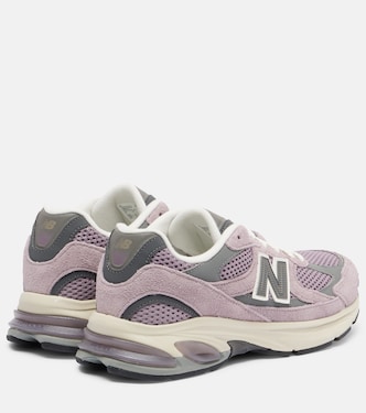 2010 suede and mesh sneakers | New Balance