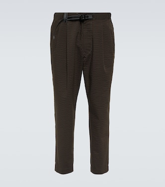 Pantalones rectos de sirsaca | And Wander