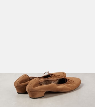 Ballerine Awar in suede con shearling | The Row