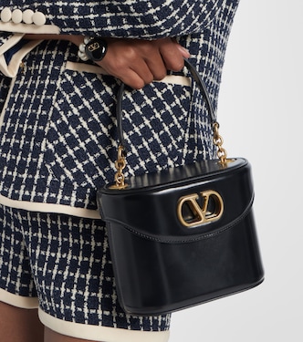 Schultertasche Vain VLogo aus Leder | Valentino Garavani