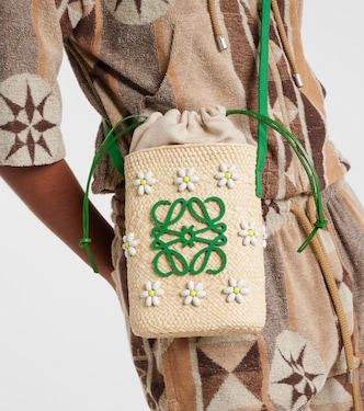 Paula's Ibiza Verzierte Bucket-Bag Anagram | Loewe