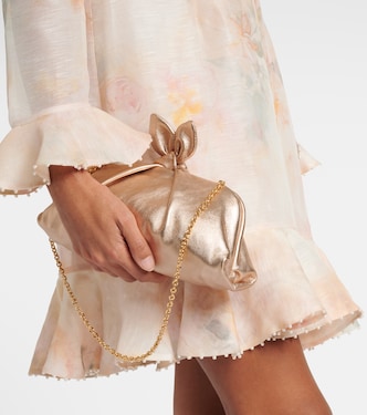 Clutch Bow Tie de piel metalizada | Aquazzura