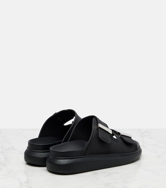 Platform sildes | McQueen