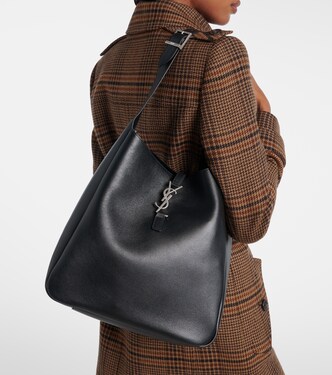 Le 5 à 7 Supple Large leather shoulder bag | Saint Laurent