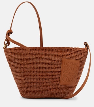 Shopper Slit Small in rafia | Loewe