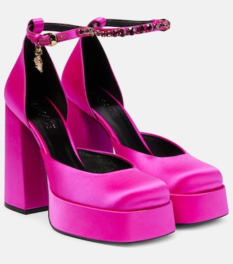 Medusa Aevitas satin platform pumps | Versace