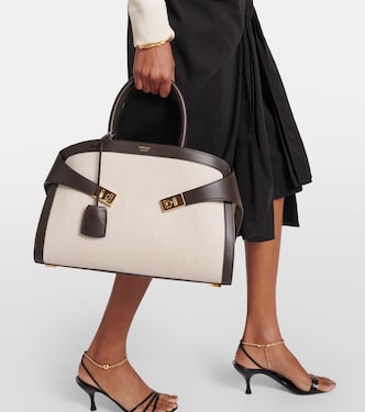 Hug Medium canvas and leather tote bag | Ferragamo