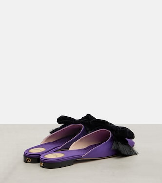 Reinette bow-detail satin flats | Valentino Garavani