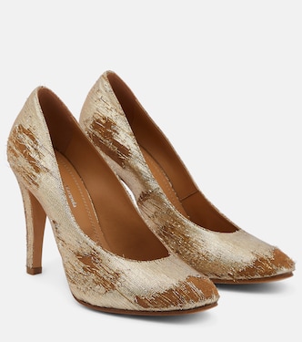 Salones metálicos desgastados | Maison Margiela