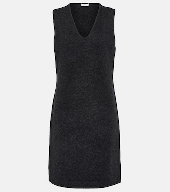 Robe | Vince