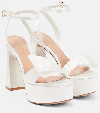 Sandali in raso con plateau e fiocco | Gianvito Rossi