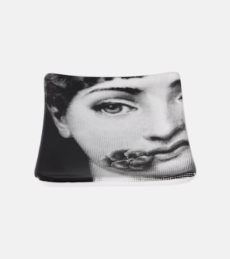 Tema e Variazioni N.137 porcelain ashtray | Fornasetti
