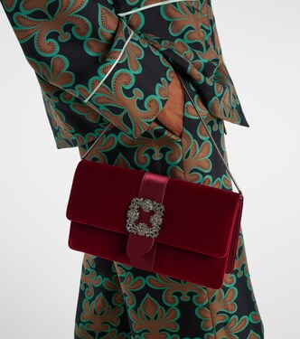 Clutch Capri de terciopelo adornado | Manolo Blahnik