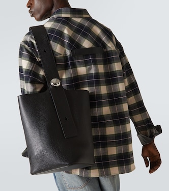 Bucket-Bag Pebble Large aus Leder | Loewe