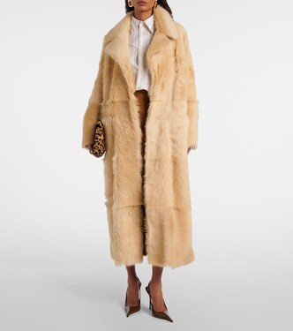 Mantel Evita Long aus Shearling | Nour Hammour