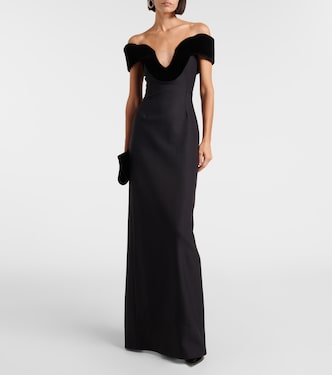 Off-Shoulder-Robe aus Samt | David Koma