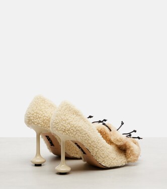 Toy floral-appliqué shearling pumps | Loewe