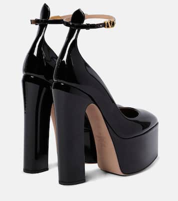 Escarpins Tan-Go 155 à plateau en cuir verni | Valentino Garavani