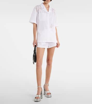 Shorts in popeline di cotone e sangallo | Versace