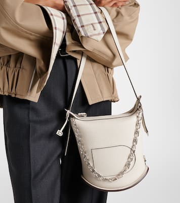 Pin Twist Small leather shoulder bag | Delvaux