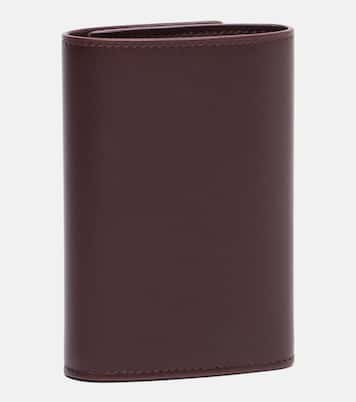 Pebble Small leather wallet | Loewe