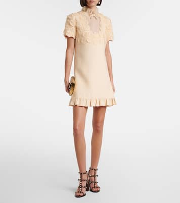 Embellished leather sandals | Valentino Garavani