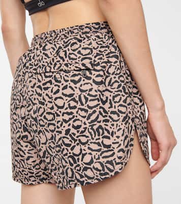 Shorts Efrem con print de leopardo | The Upside