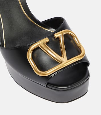 Sandali con platform VLogo in pelle | Valentino Garavani