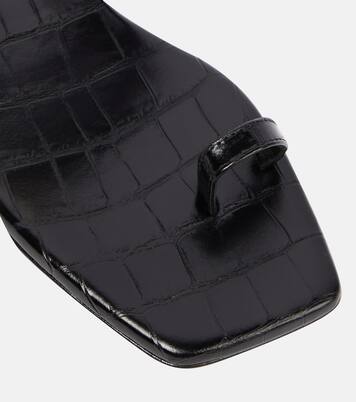 Sandales en cuir embossé | Toteme