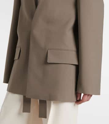 Deconstructed belted blazer | Róhe