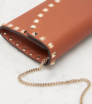 Rockstud leather wallet on chain | Valentino Garavani