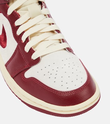 Air Jordan 1 high-top leather sneakers | Nike