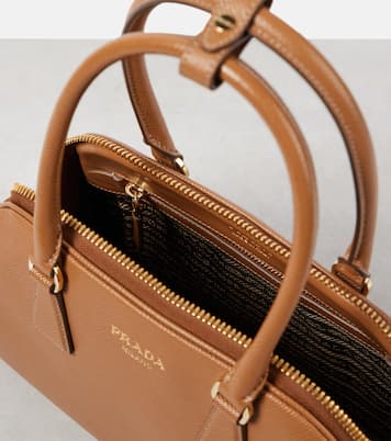 Borsa Medium in pelle Saffiano  | Prada