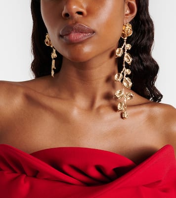 Orecchini pendenti bagnati in oro | Magda Butrym