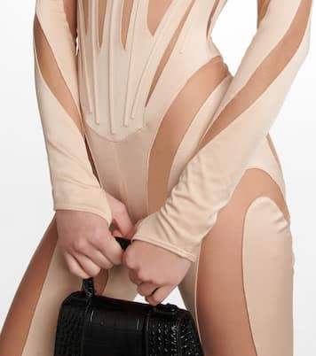 Mono con paneles | Mugler